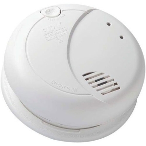 First Alert Hardwired Photoelectric Smoke Alarm with Battery Backup 7010B